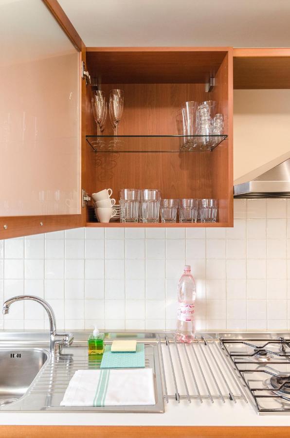 Apartamento Flat 13: Elegante E Luminoso Con Terrazzo Privato Bolonia Exterior foto