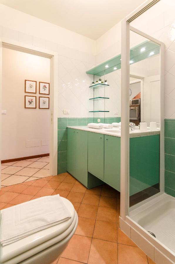 Apartamento Flat 13: Elegante E Luminoso Con Terrazzo Privato Bolonia Exterior foto