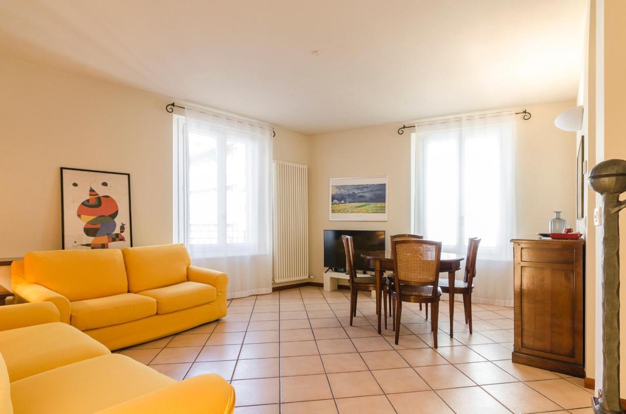 Apartamento Flat 13: Elegante E Luminoso Con Terrazzo Privato Bolonia Exterior foto