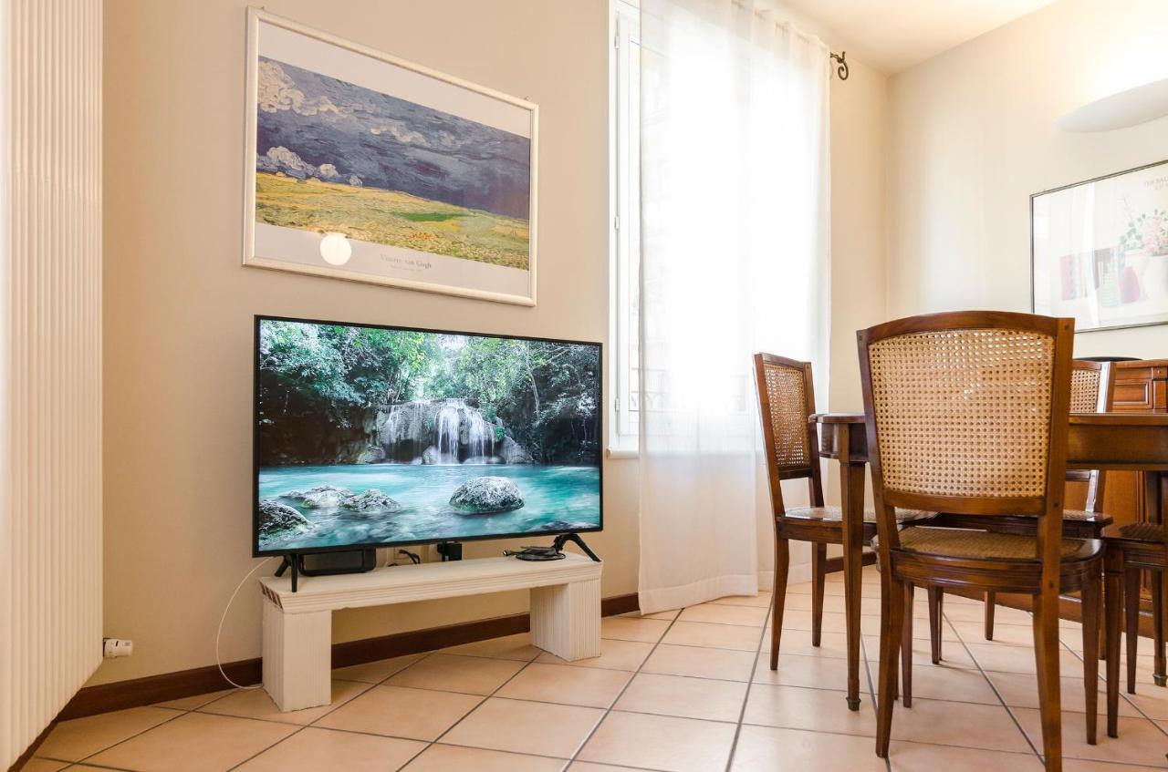Apartamento Flat 13: Elegante E Luminoso Con Terrazzo Privato Bolonia Exterior foto